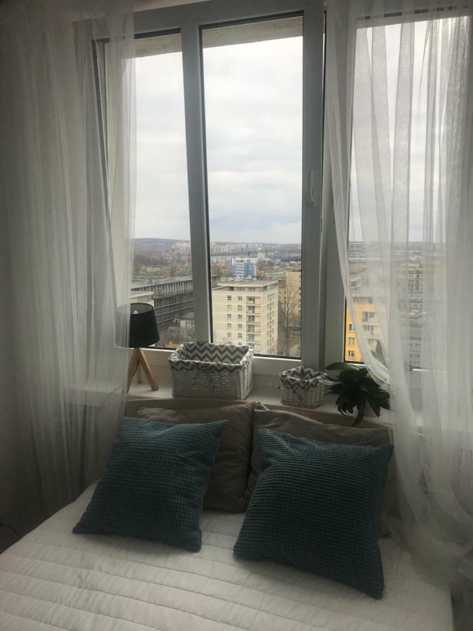 On The Corner Apartment Katowice Bagian luar foto